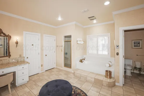 $1,295,000 | 7216 Versailles Drive, Amarillo, TX 79121