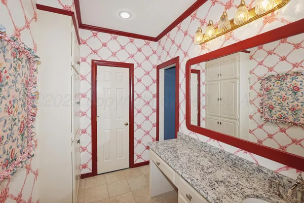 $1,295,000 | 7216 Versailles Drive, Amarillo, TX 79121