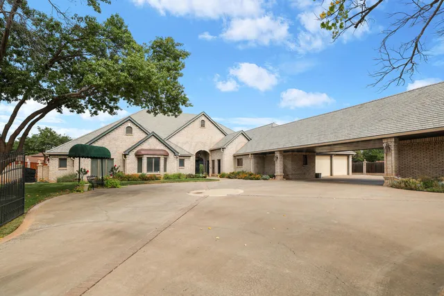 $1,295,000 | 7216 Versailles Drive, Amarillo, TX 79121