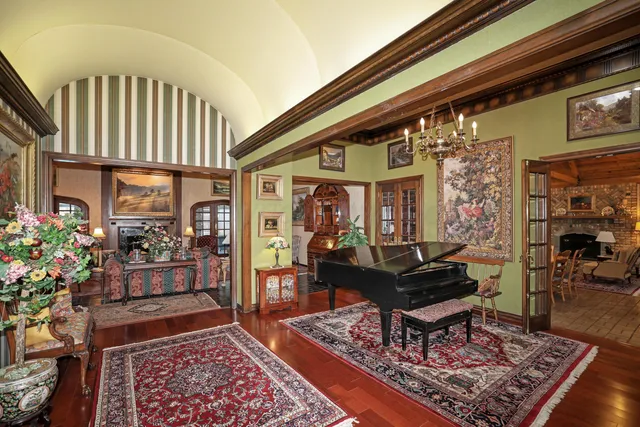 $1,295,000 | 7216 Versailles Drive, Amarillo, TX 79121