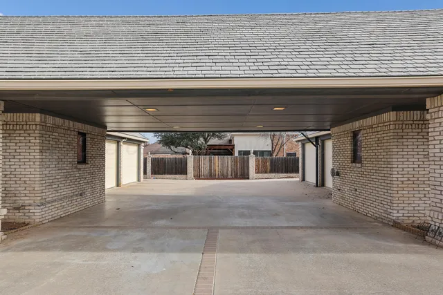 $1,295,000 | 7216 Versailles Drive, Amarillo, TX 79121