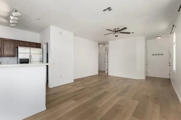 $1,790 | 2150 East Bell Road, Unit 1088, Phoenix, AZ 85022