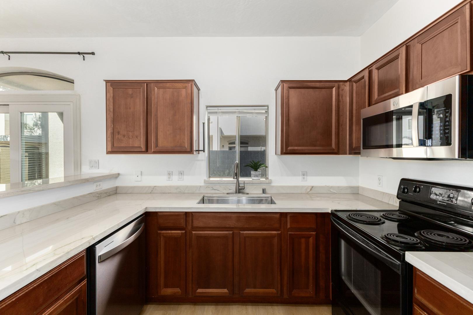 2150 East Bell Road, Unit 1088 Phoenix, AZ 85022 - Photo 6 of 25 Photo #6