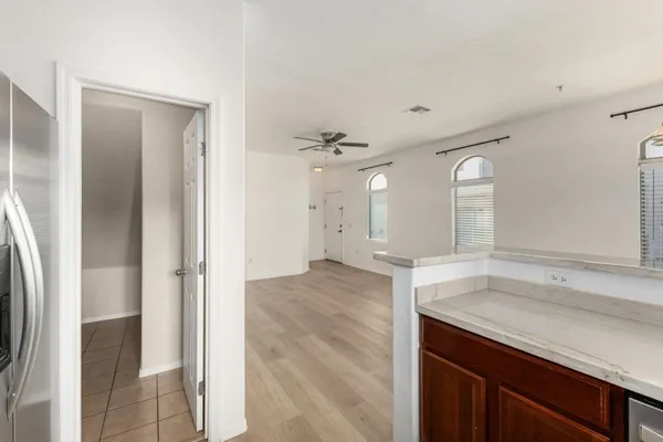 $1,790 | 2150 East Bell Road, Unit 1088, Phoenix, AZ 85022