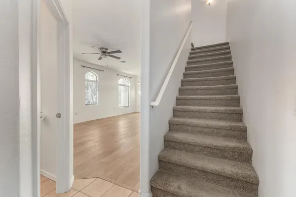 $1,790 | 2150 East Bell Road, Unit 1088, Phoenix, AZ 85022