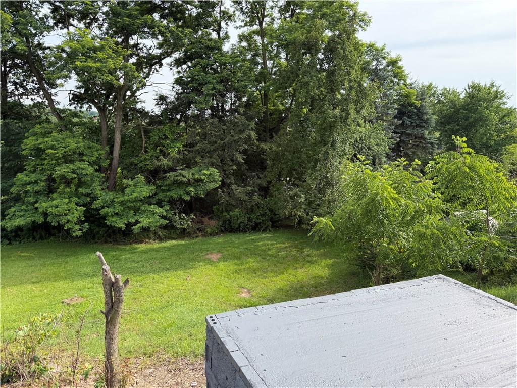 1316 Barkley Road McKeesport, PA 15133 - Photo 30 of 31