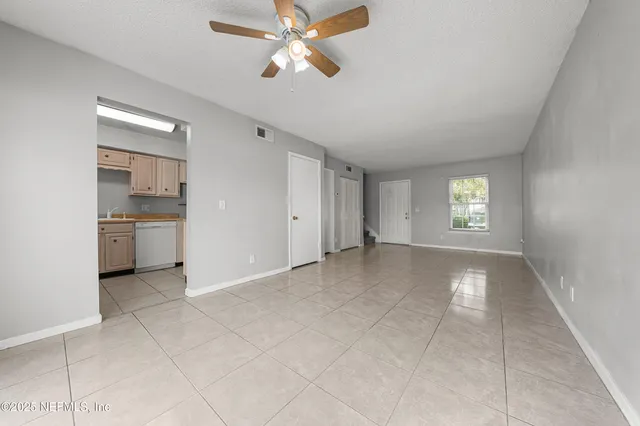 $1,275 | 303 Kettering Terrace, Orange Park, FL 32073