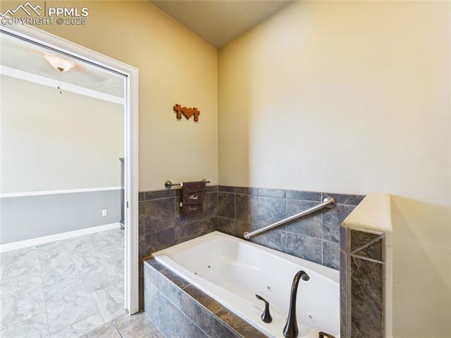 2084 Iris Road Pueblo, CO 81006 - Photo 25 of 40 Gallery Image 25