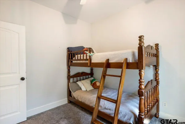 $385,000 | 19577 Dove Ridge Lane, Lindale, TX 75771