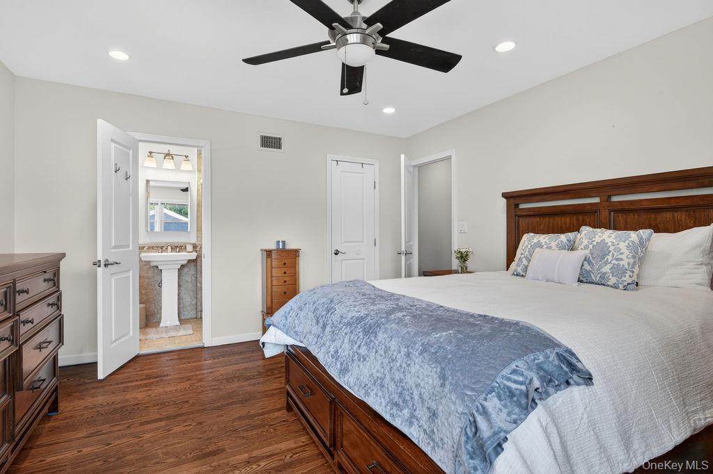 461 Stratton Road New Rochelle, NY 10804 - Photo 15 of 49
