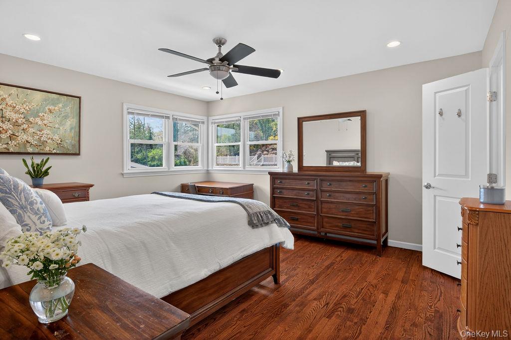 461 Stratton Road New Rochelle, NY 10804 - Photo 16 of 49