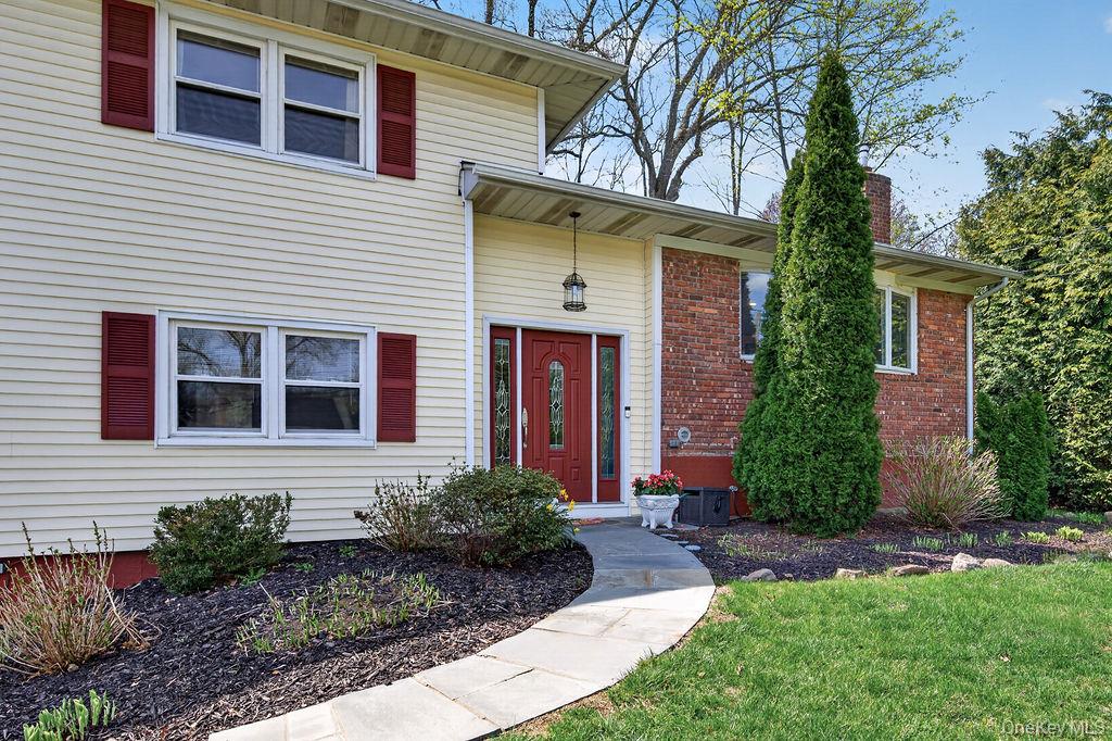 461 Stratton Road New Rochelle, NY 10804 - Photo 44 of 49