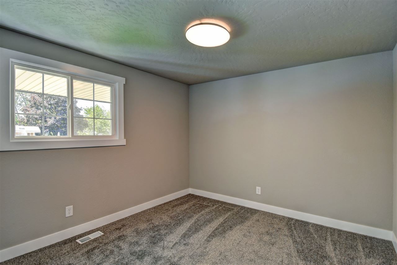 3019 South Wilbur Road Spokane, WA 99206 - Photo 15 of 20 Gallery Image 15