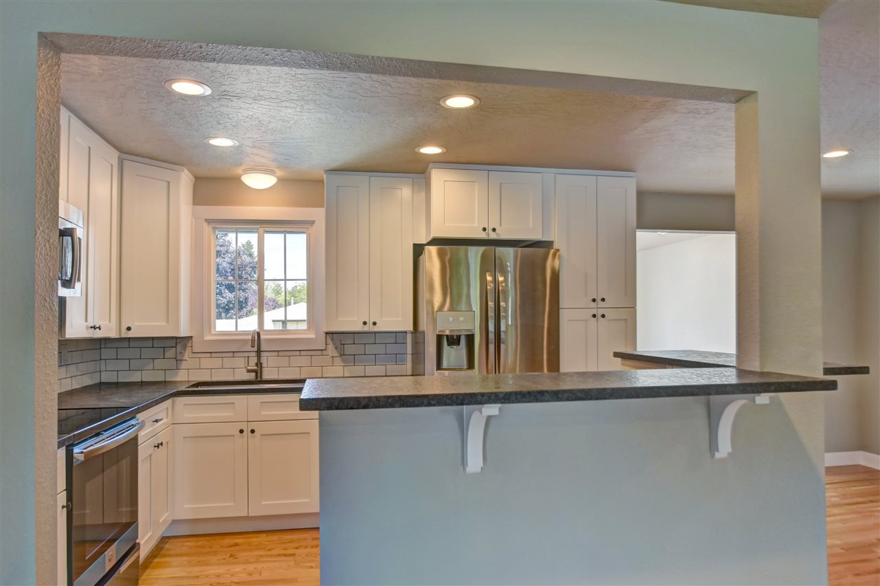 3019 South Wilbur Road Spokane, WA 99206 - Photo 5 of 20 Gallery Image 5