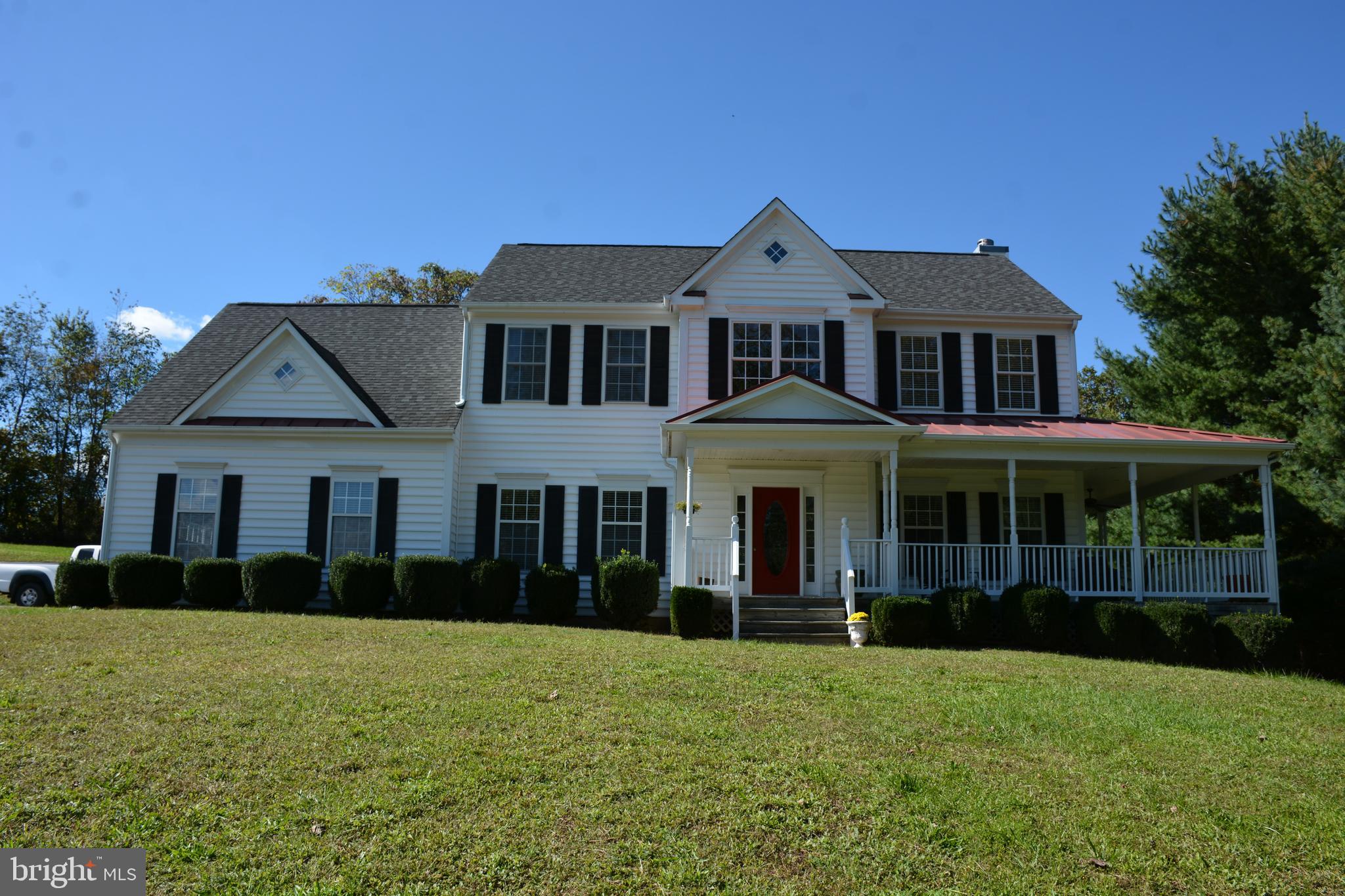 4752 Leeds Lane Hume, VA 22639 - Photo 2 of 80