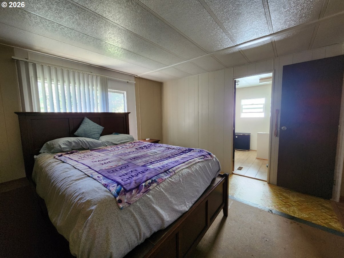 92839 Orchard Road Port Orford, OR 97465 - Photo 16 of 44 Bedroom, Primary