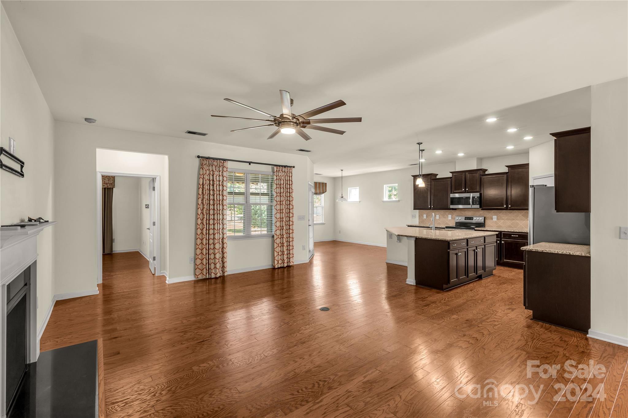4061 Channel Iss Way Lancaster, SC 29720 - Photo 12 of 30 Gallery Image 12