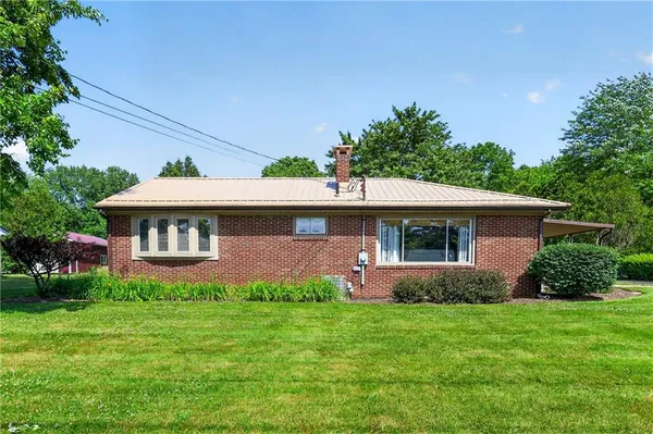 $249,900 | 2617 South Hermitage Road, Hermitage, PA 16148