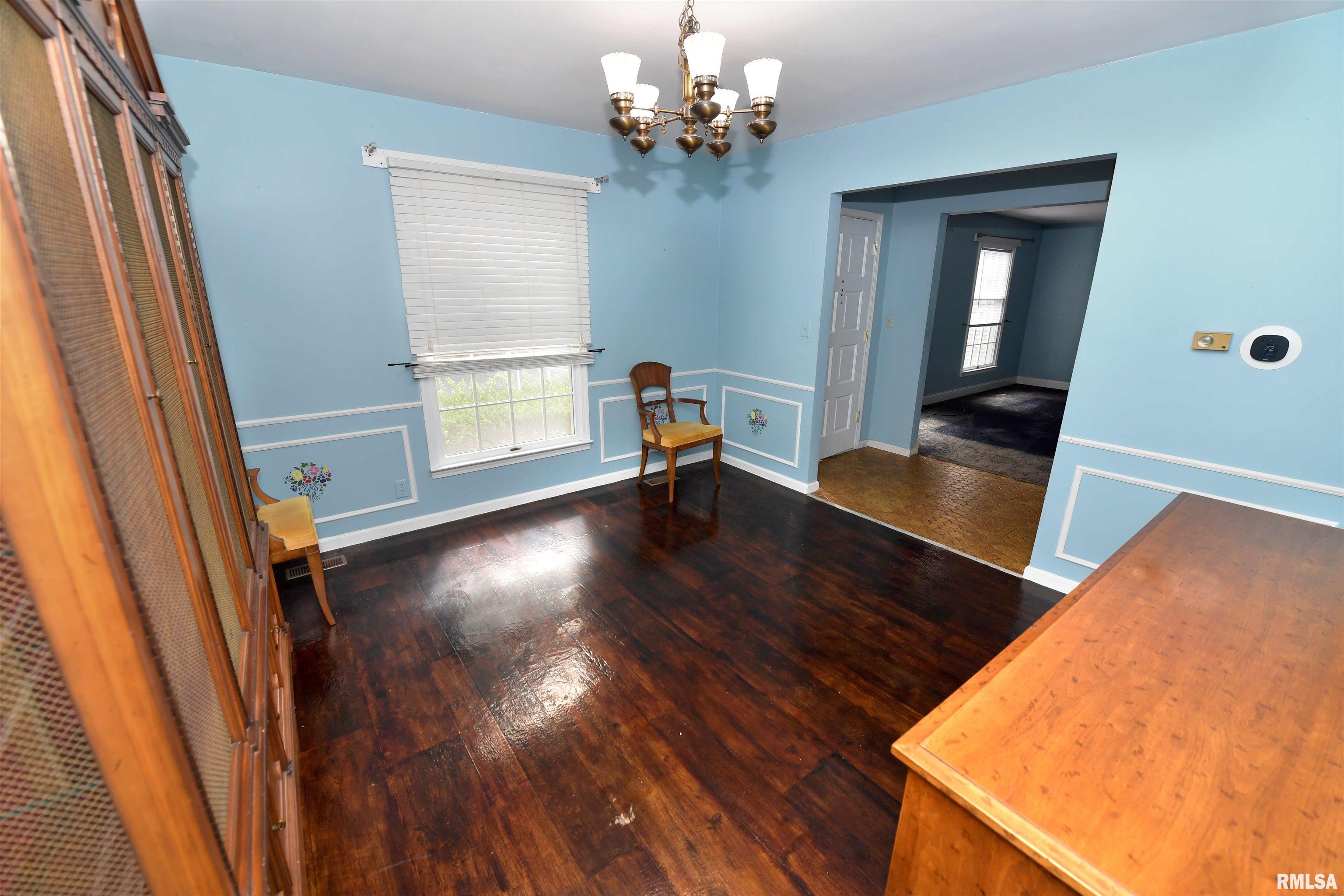 5617 North Sheridan Road Peoria, IL 61614 - Photo 11 of 62 Gallery Image 11