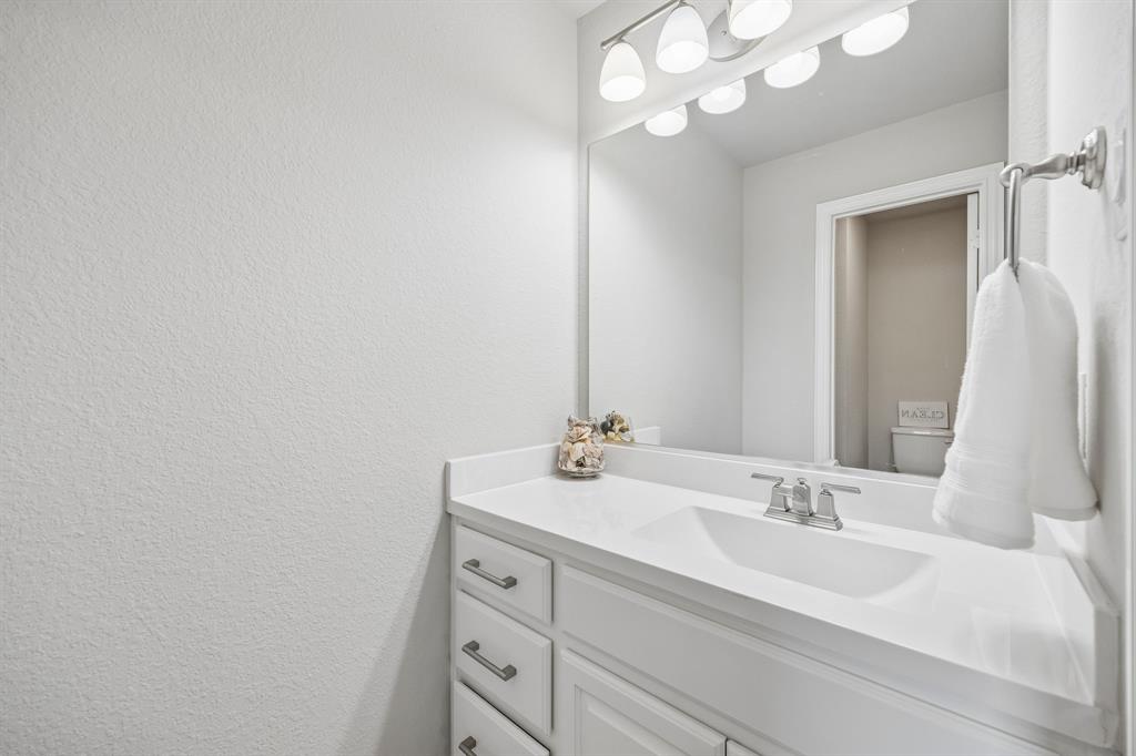 1104 Highpoint Way Roanoke, TX 76262 - Photo 24 of 39