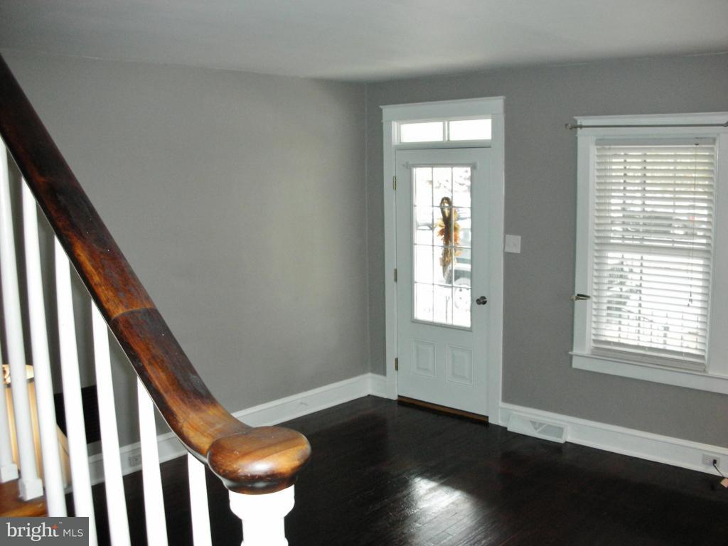 347 Front Street Lititz, PA 17543 - Photo 20 of 38