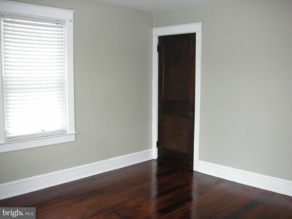 347 Front Street Lititz, PA 17543 - Photo 21 of 38