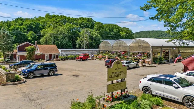 $1,350,000 | 178 Charles Colman Boulevard, Pawling, NY 12564