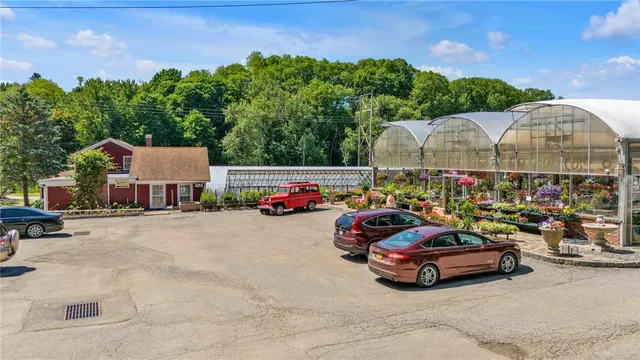 $1,350,000 | 178 Charles Colman Boulevard, Pawling, NY 12564