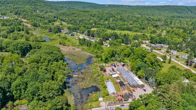 $1,350,000 | 178 Charles Colman Boulevard, Pawling, NY 12564