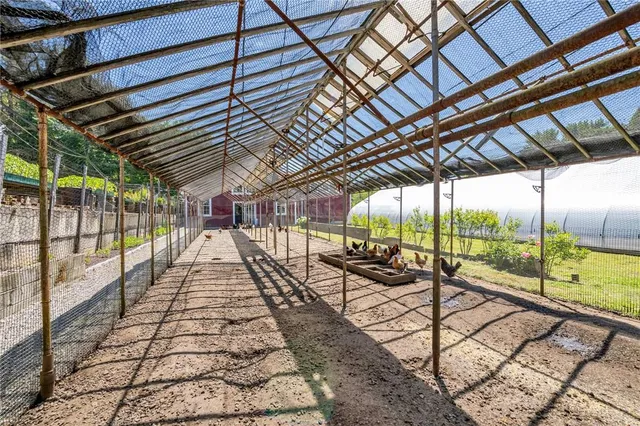 $1,350,000 | 178 Charles Colman Boulevard, Pawling, NY 12564