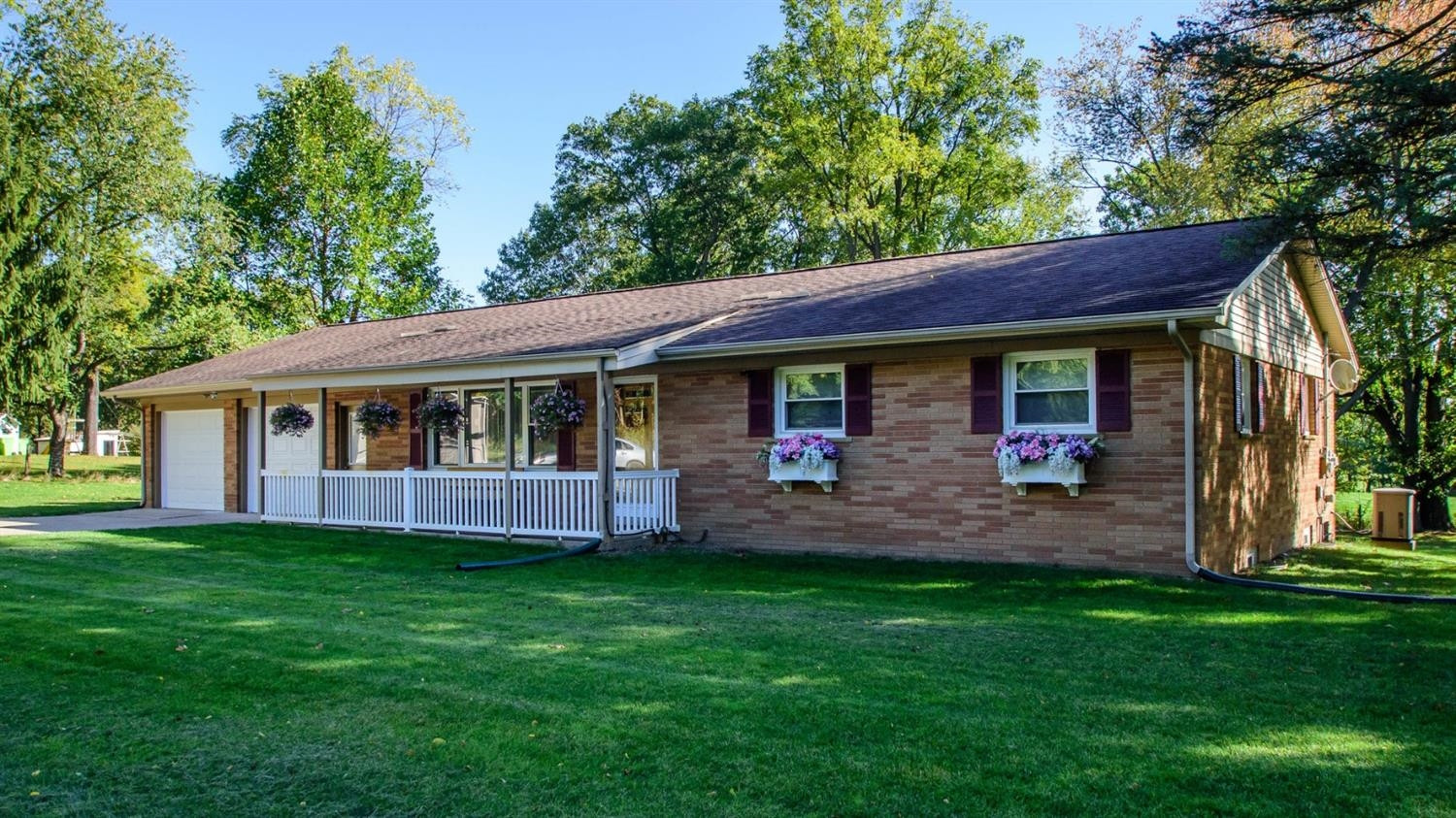 8060 Mast Road Dexter, MI 48130 - Photo 4 of 58 Photo 4
