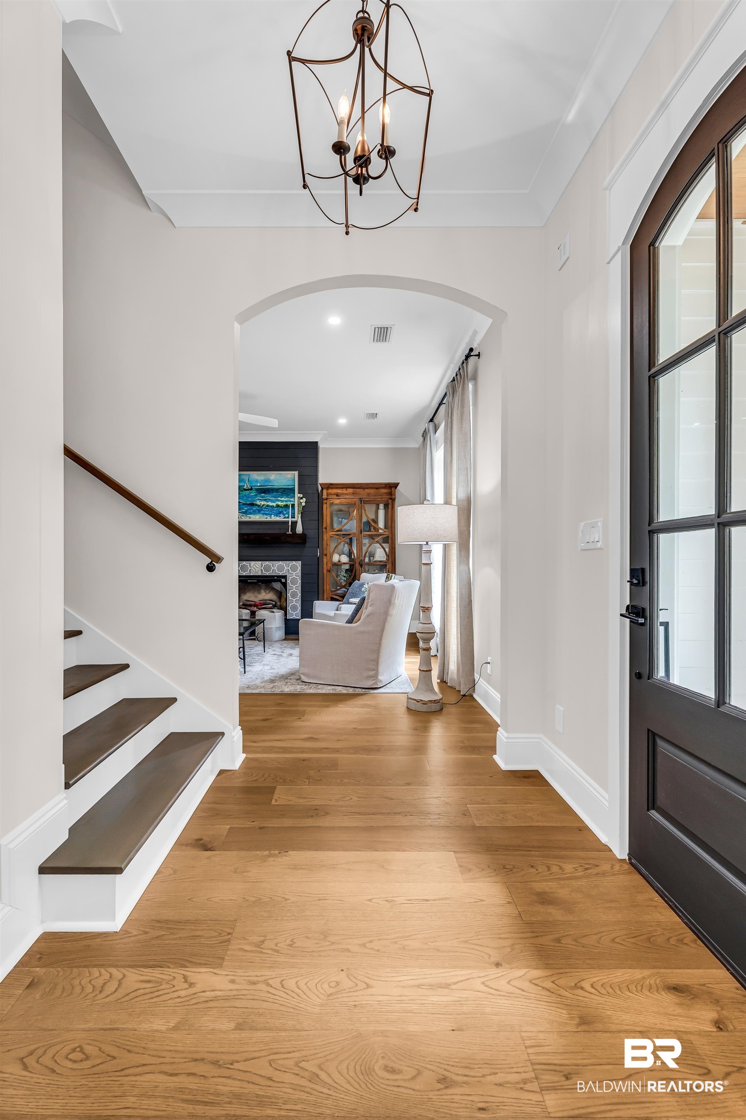20279 Bishop Road Fairhope, AL 36532 - Photo 5 of 42 Foyer