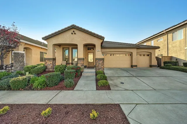 $629,950 | 1964 Hartsfield Way, Lincoln, CA 95648