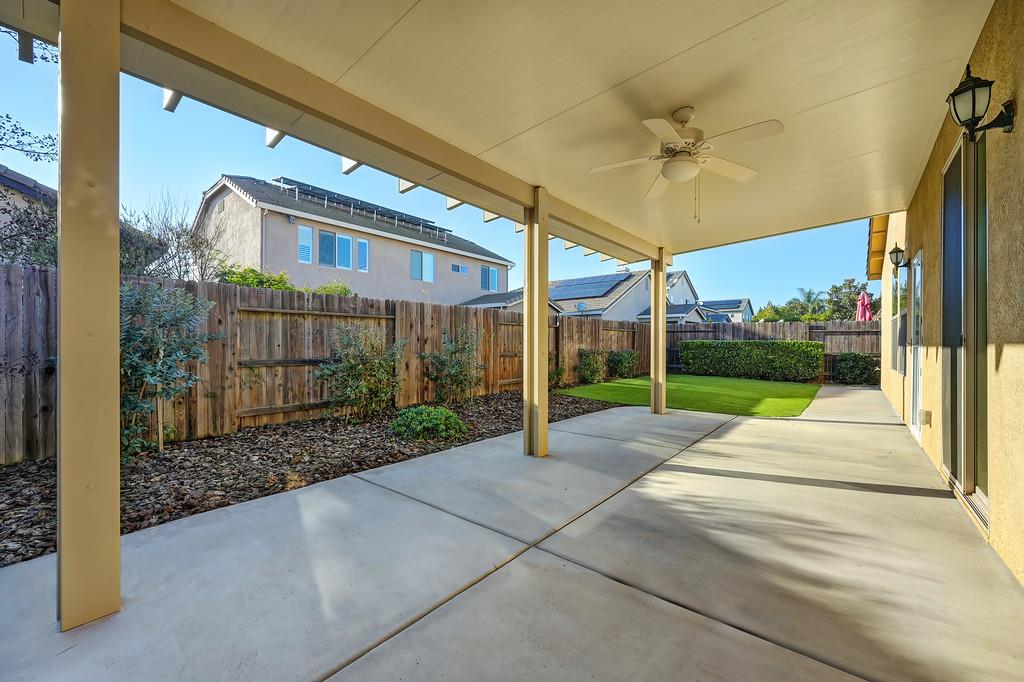 1964 Hartsfield Way Lincoln, CA 95648 - Photo 33 of 37 a view of a house with a porch