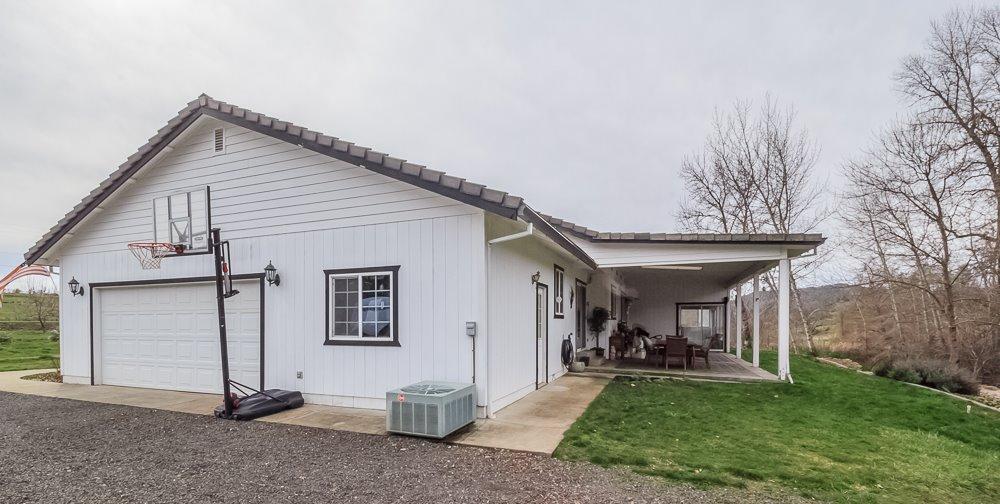 2441 Hammel Road Eagle Point, OR 97524 - Photo 6 of 20 Additional Photo