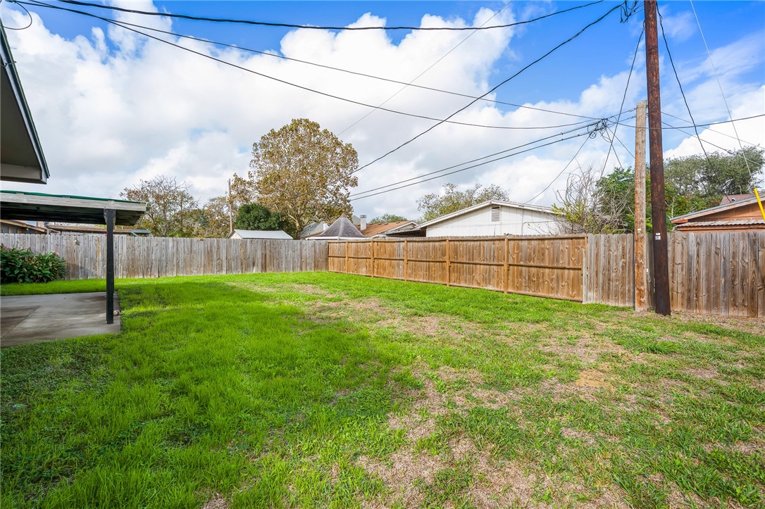 10506 Hemlock Road Corpus Christi, TX 78410 - Photo 29 of 31