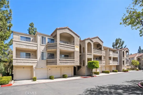 $2,150 | 1035 La Terraza Circle, Unit 303, Corona, CA 92879