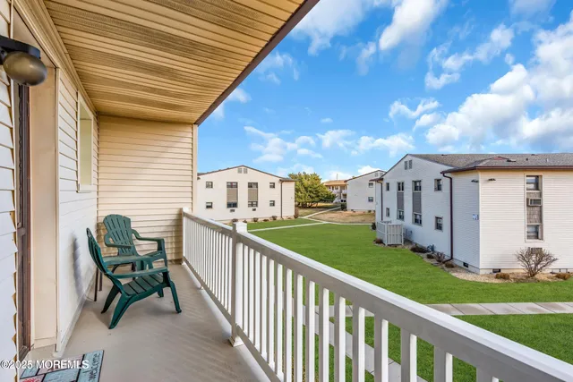 $2,000 | 98 Wharfside Drive, Monmouth Beach, NJ 07750