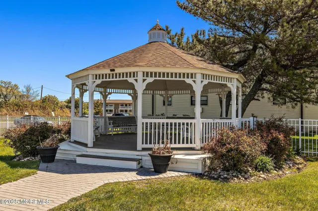 $2,000 | 98 Wharfside Drive, Monmouth Beach, NJ 07750