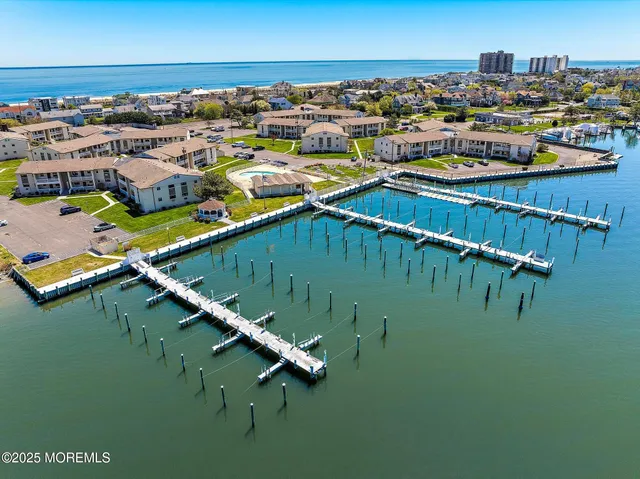 $2,000 | 98 Wharfside Drive, Monmouth Beach, NJ 07750