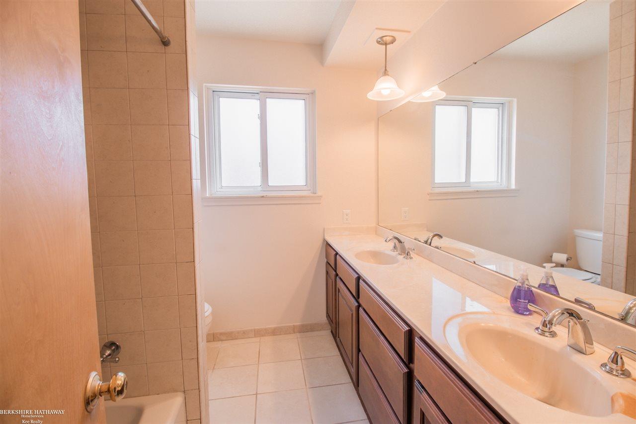 11420 12 Mile Road Warren, MI 48093 - Photo 33 of 43 50036716-32.JPG