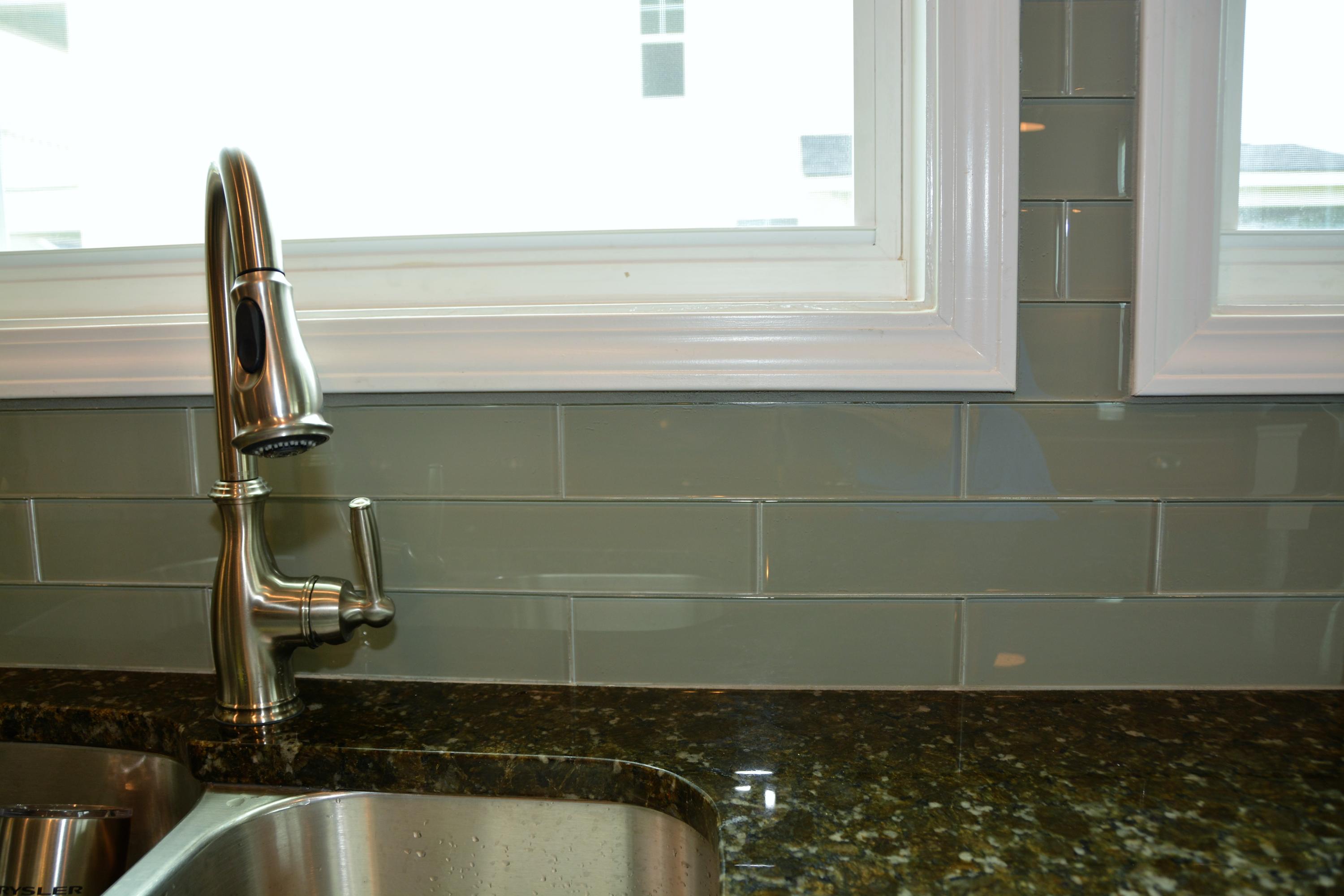 1319 Raven Road Hanahan, SC 29410 - Photo 12 of 39 glass tile detail