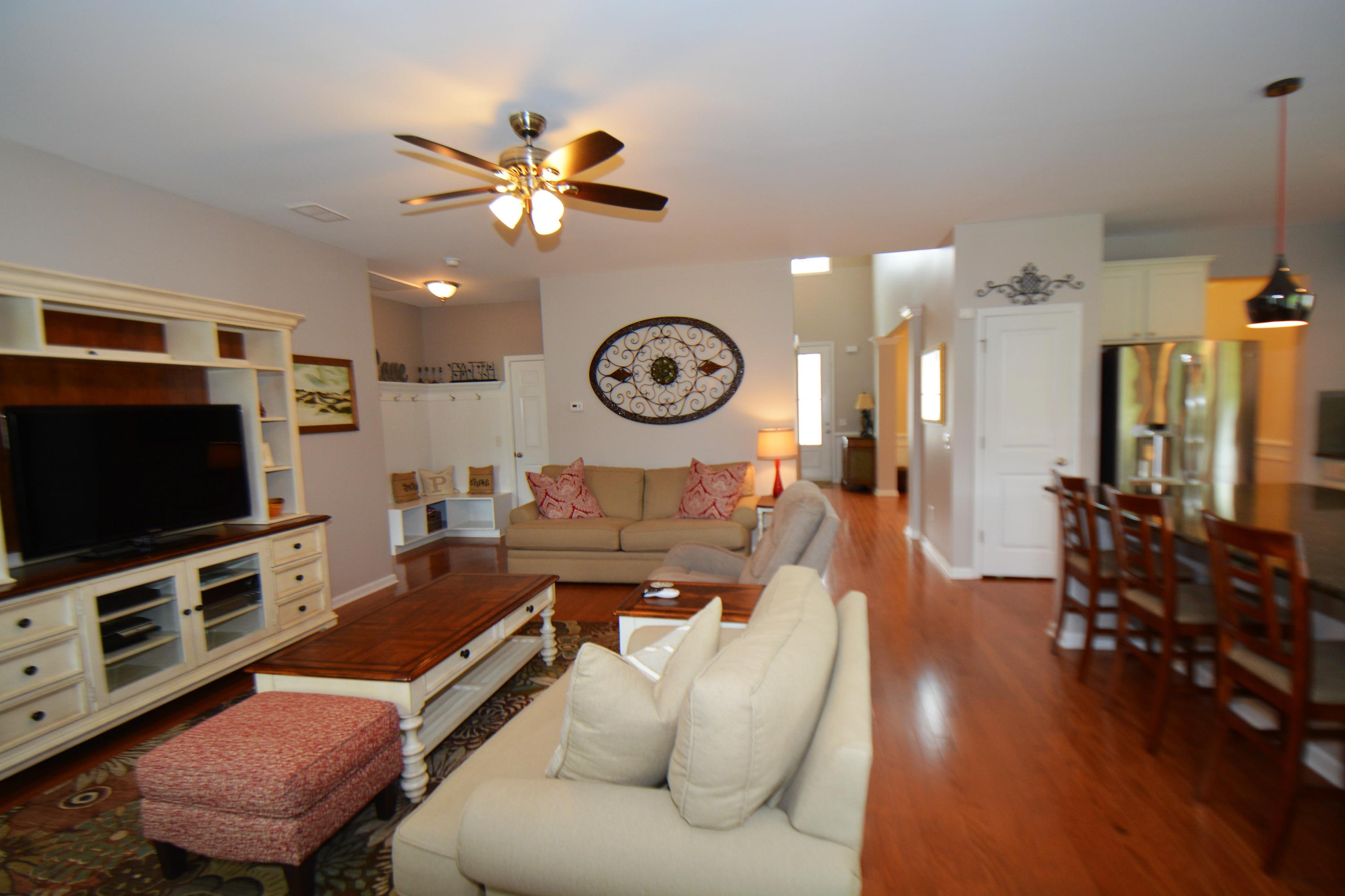 1319 Raven Road Hanahan, SC 29410 - Photo 20 of 39 family room