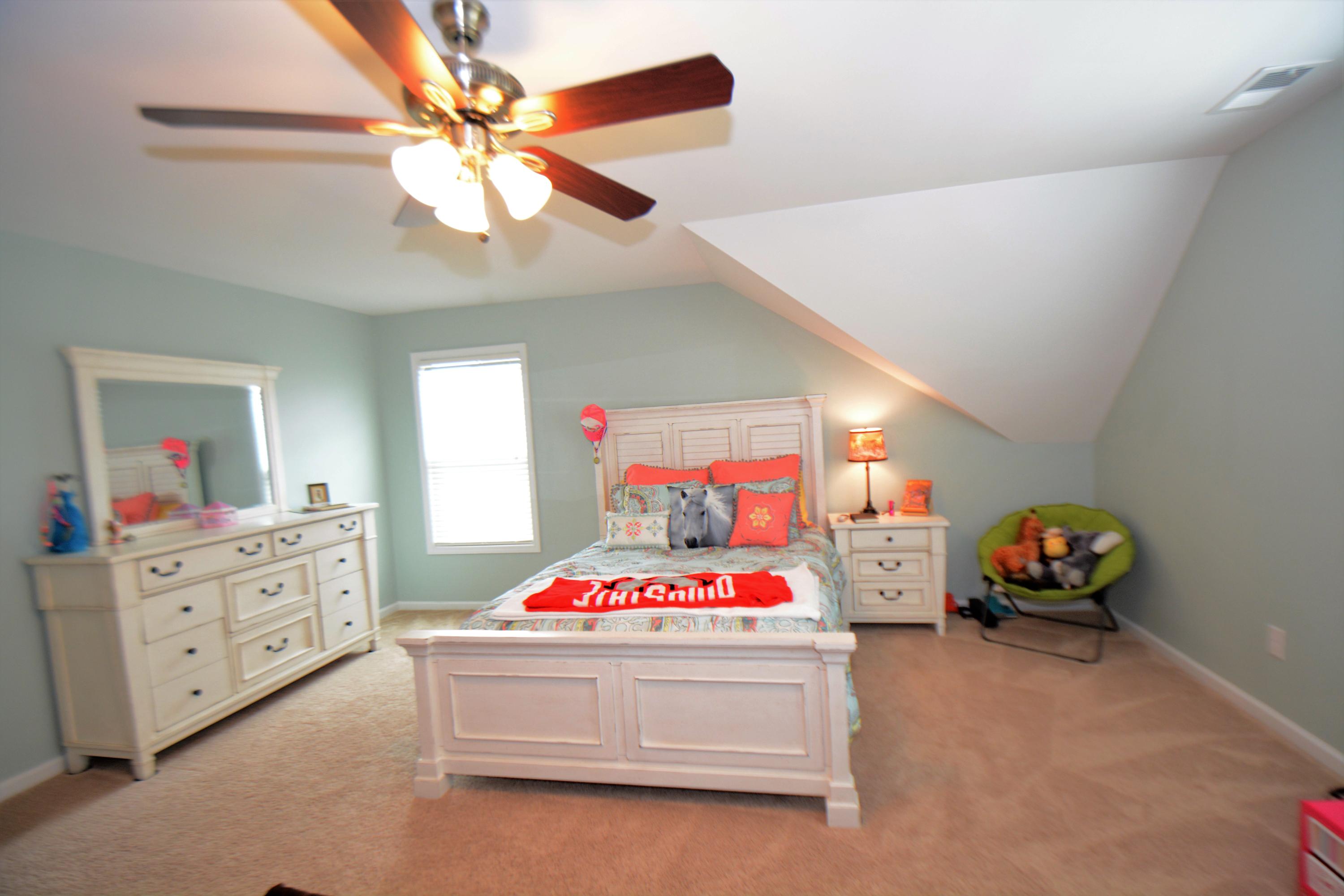 1319 Raven Road Hanahan, SC 29410 - Photo 35 of 39 2nd bedroom