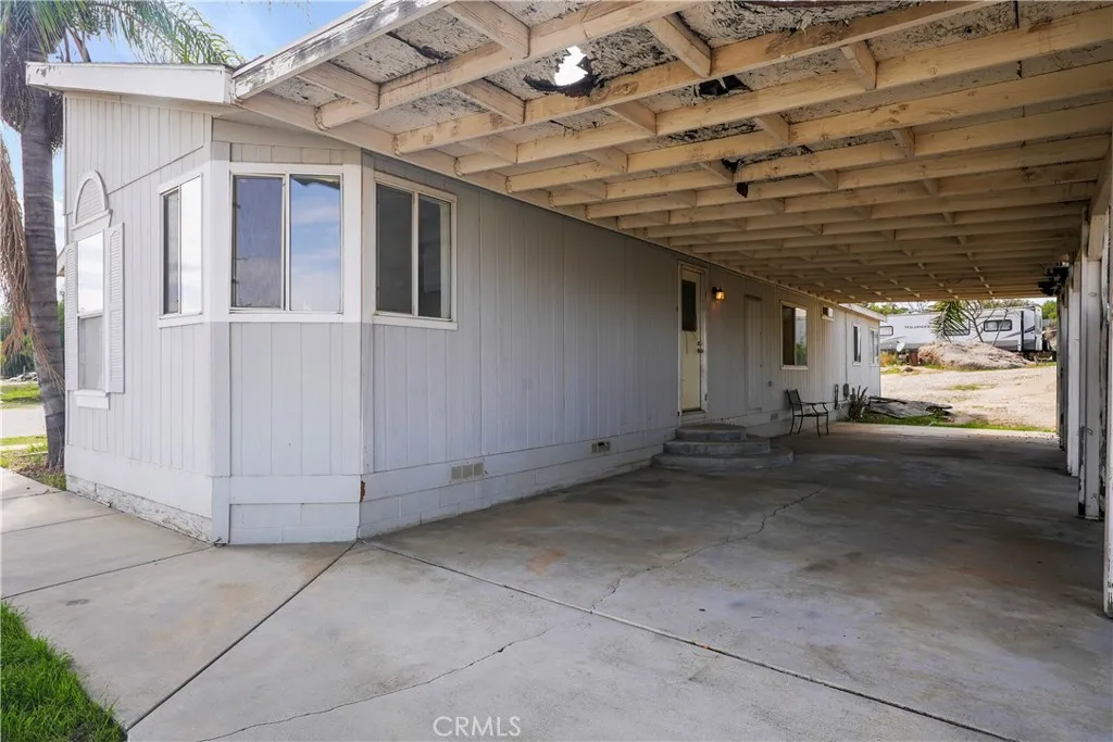 22540 Markham Street Perris, CA 92570 - Photo 18 of 20 a view of a porch