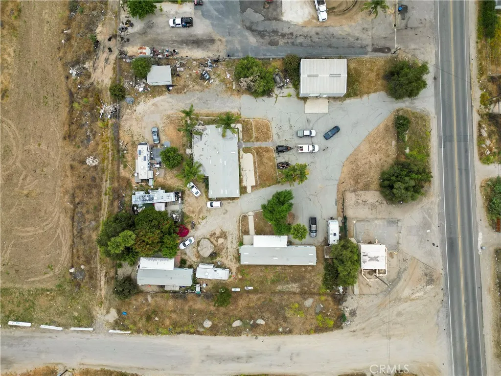 22540 Markham Street Perris, CA 92570 - Photo 9 of 20