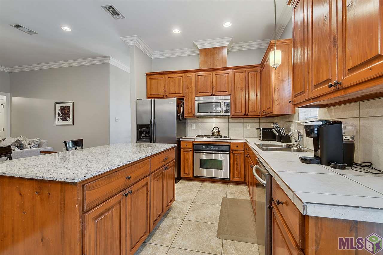 5720 Hidden Ridge Lane Baton Rouge, LA 70816 - Photo 7 of 13