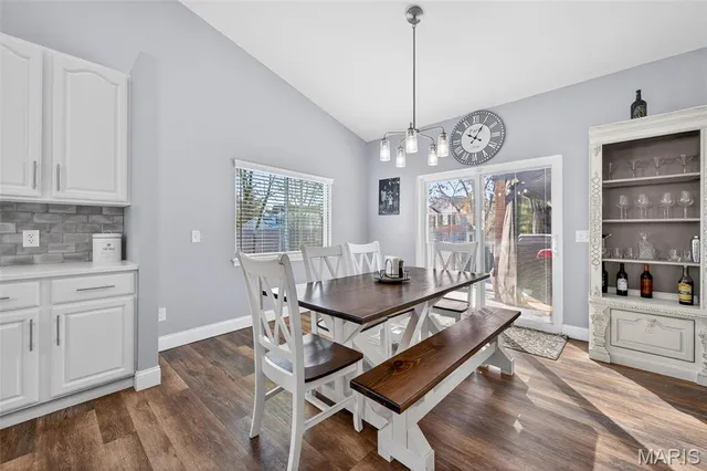 $489,000 | 4562 Briargate Drive, St. Charles, MO 63304