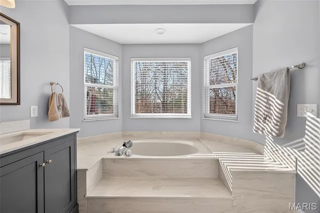 $489,000 | 4562 Briargate Drive, St. Charles, MO 63304