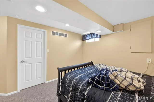 $489,000 | 4562 Briargate Drive, St. Charles, MO 63304